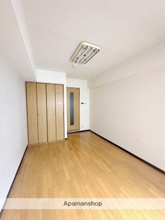 プレミアム本町の内装