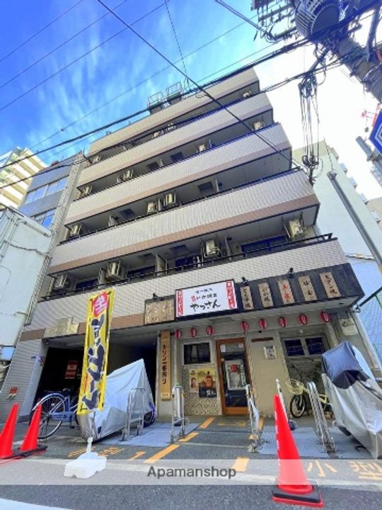 プレミアム本町の外観