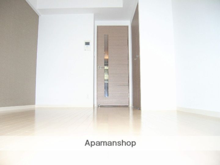 エスリード北浜EASTの居間