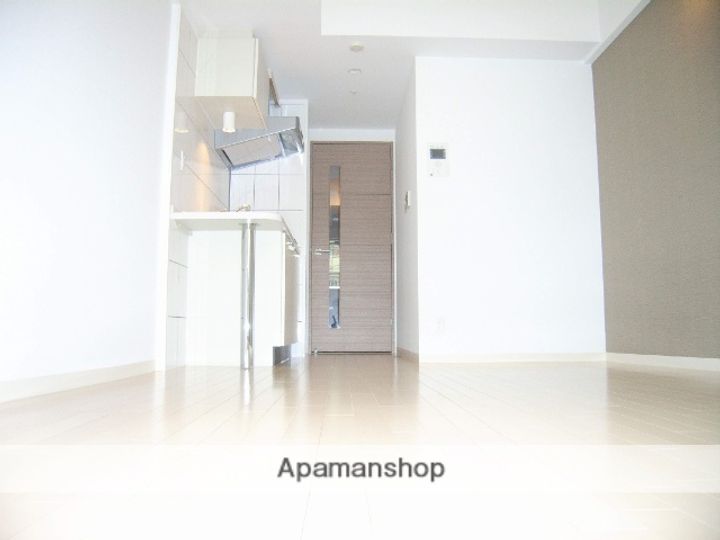 エスリード北浜EASTの居間