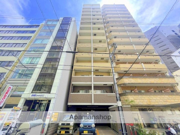 レジデンス心斎橋の外観