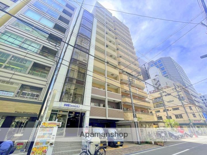 レジデンス心斎橋の外観