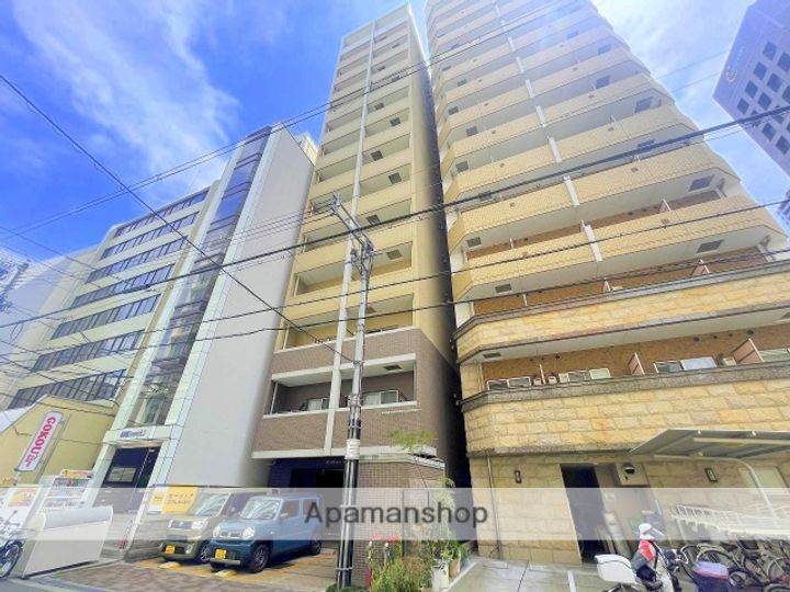 レジデンス心斎橋の外観