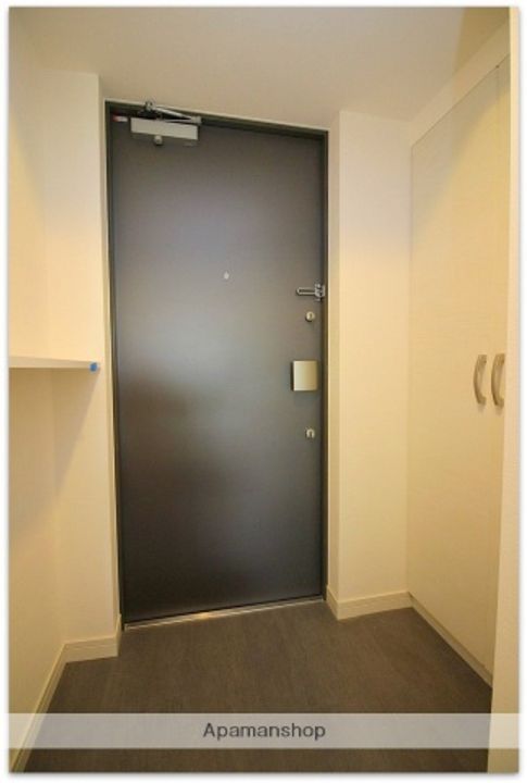 ララプレイス大阪城WESTENの内装