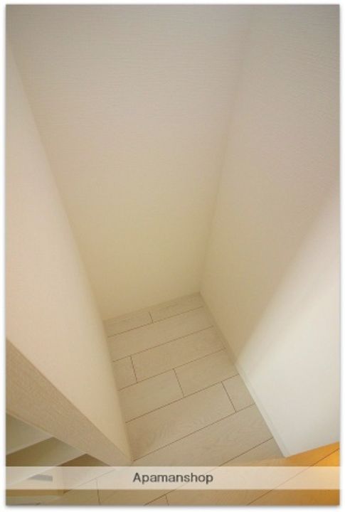 ララプレイス大阪城WESTENの内装