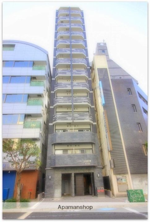 ララプレイス大阪城WESTENの外観