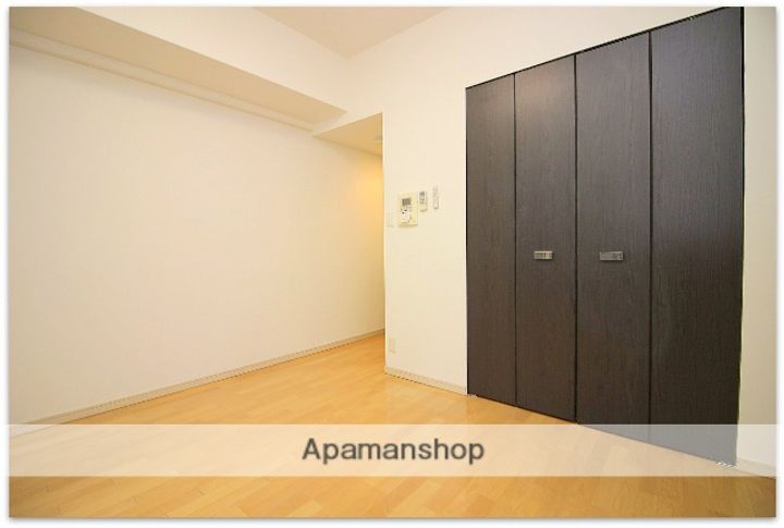 アーデン京町堀ウエストの居間