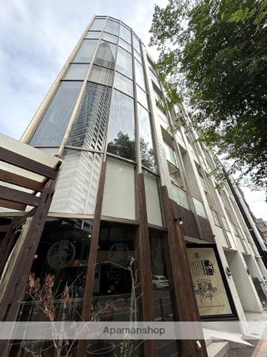 ネット伏見町の外観