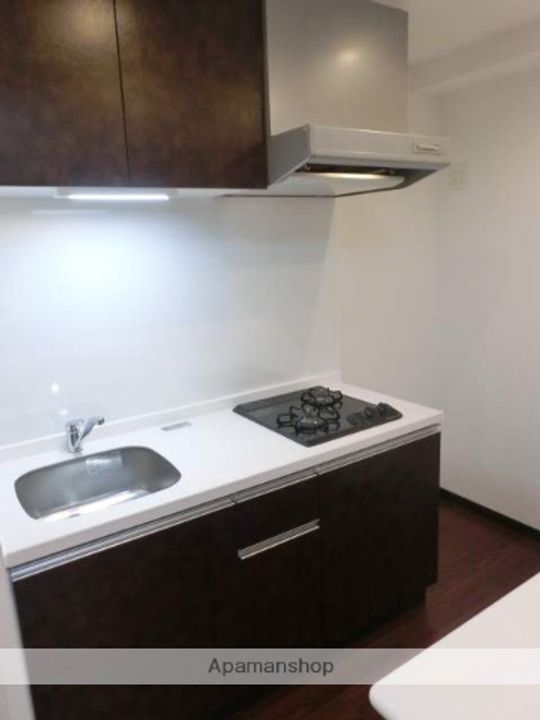 PREGIO本町のキッチン