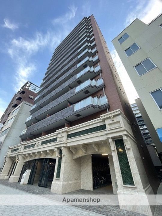 PREGIO本町の外観