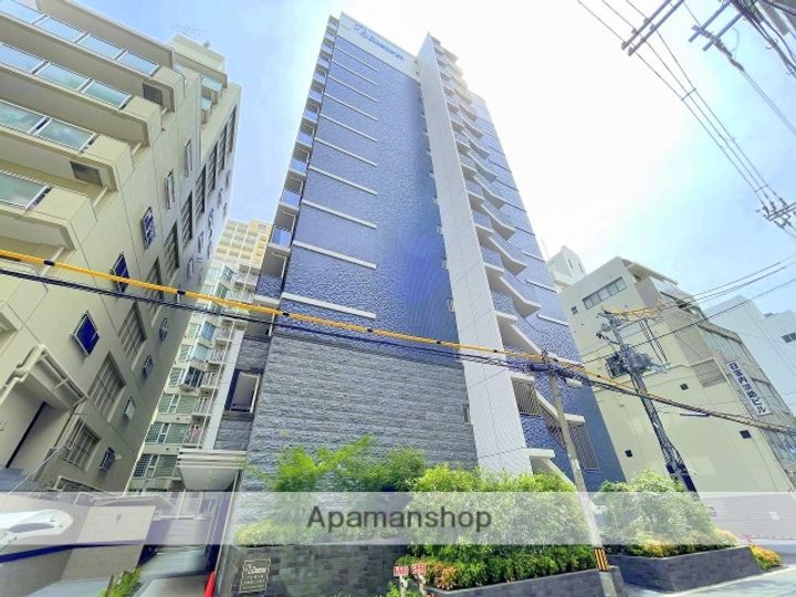 プレサンス大手前ピリオドの外観