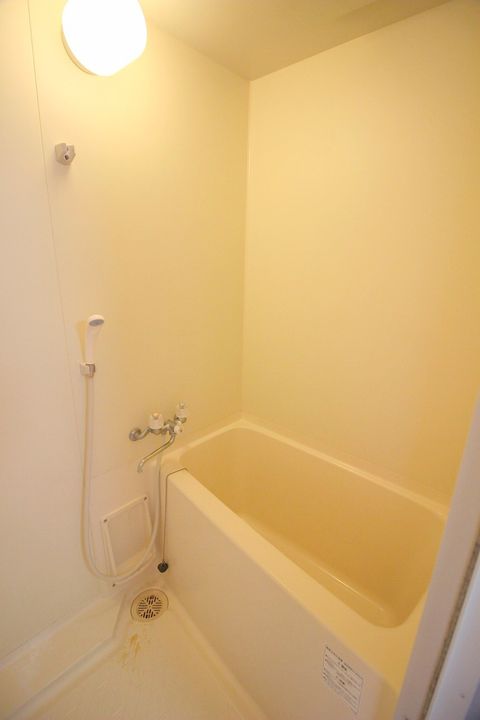 フラッグス肥後橋の風呂