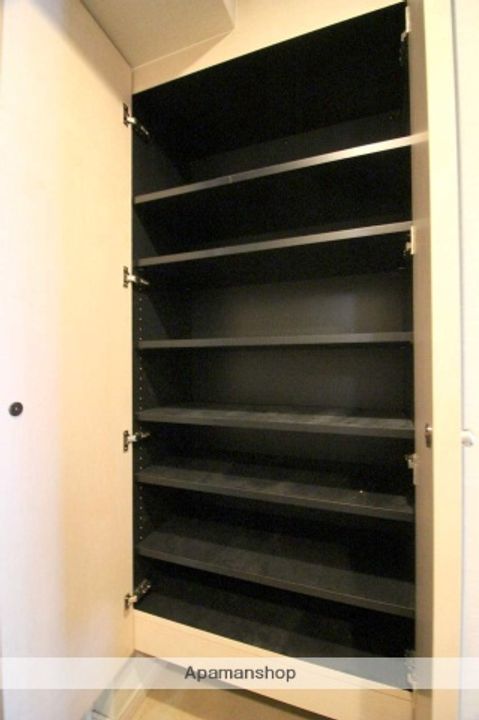 エイペックス京町堀の内装