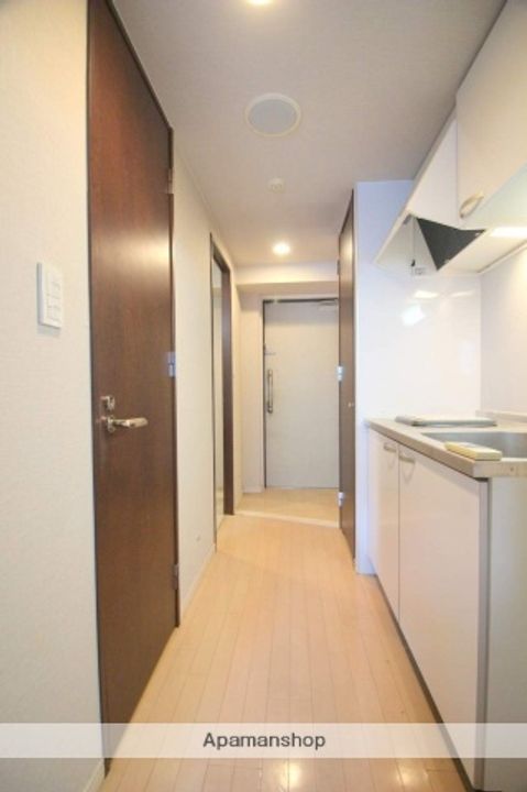 エイペックス京町堀の玄関