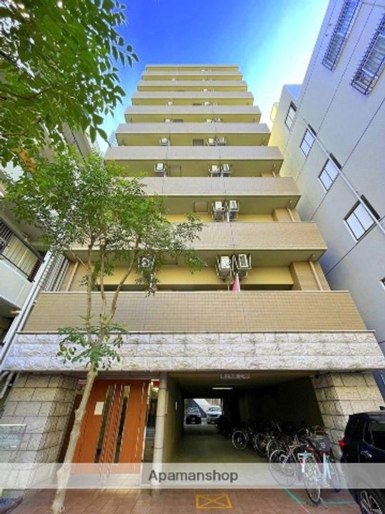 CITY SPIRE心斎橋EASTの外観