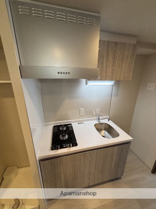 クレストコート靭公園 THE CLASSのキッチン