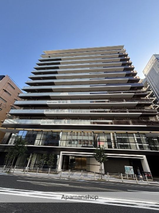 クレストコート靭公園 THE CLASSの外観