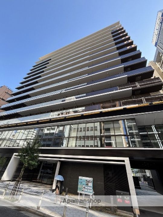 クレストコート靭公園 THE CLASSの外観