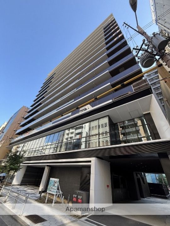 クレストコート靭公園 THE CLASSの外観