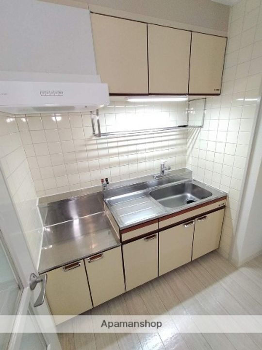 大阪府吹田市五月が丘西の賃貸マンションのキッチン