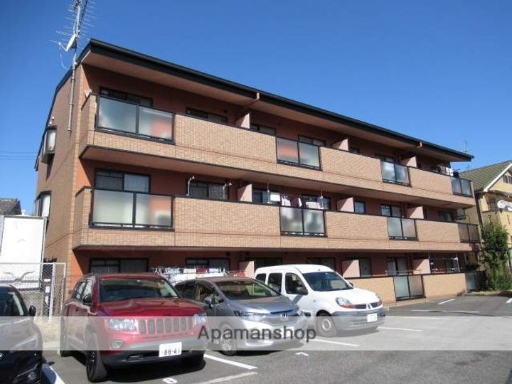 シャルム千里丘の外観