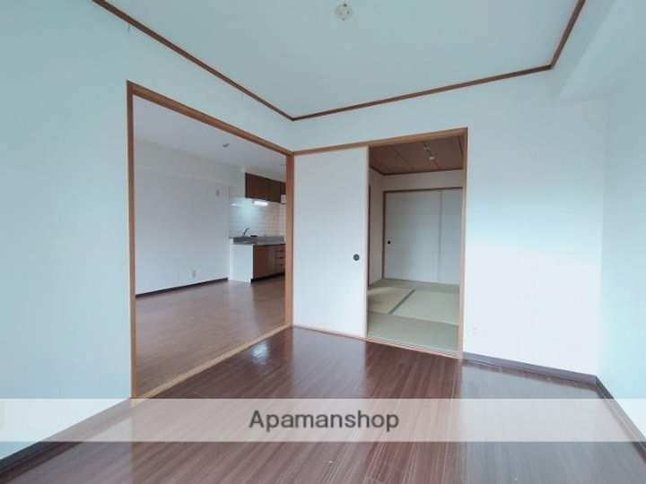 シャルム千里丘の内装