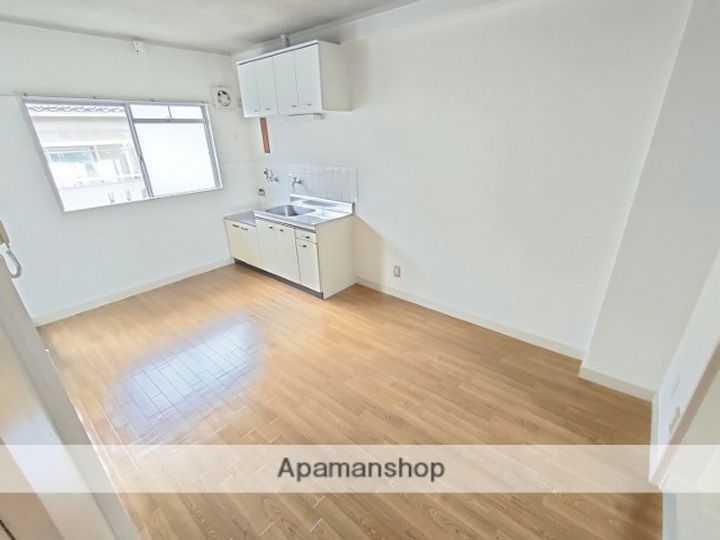 カノープス千里の居間