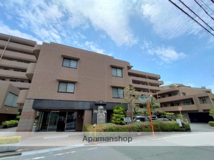 吹田野村ハイツの外観