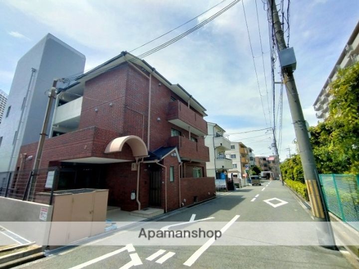 センチュリー三島の外観