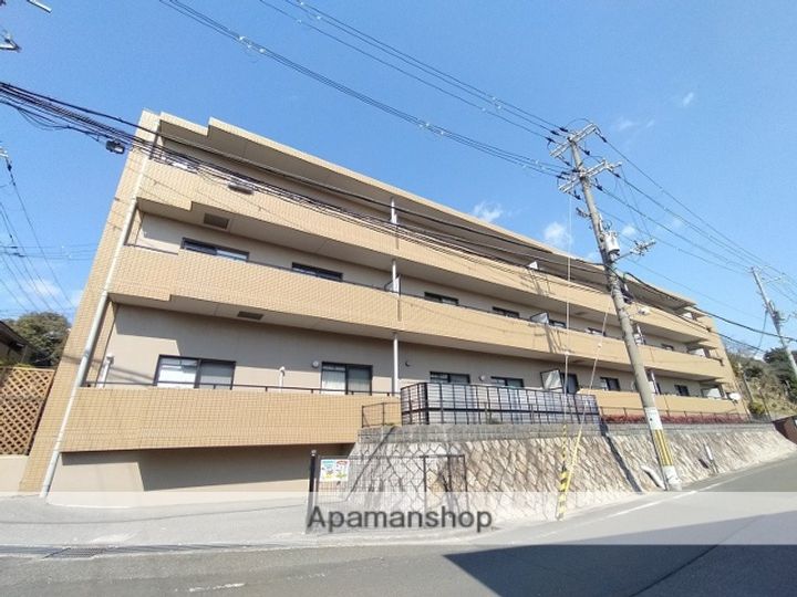 フィデース山手の外観