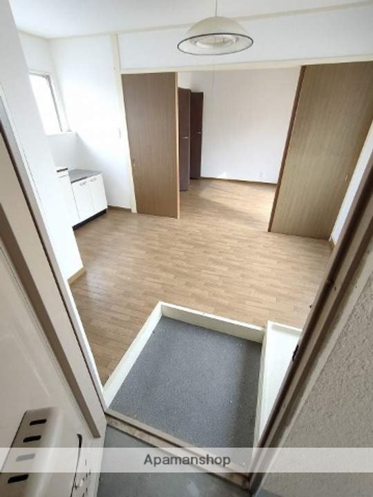 ドルフ山手の玄関