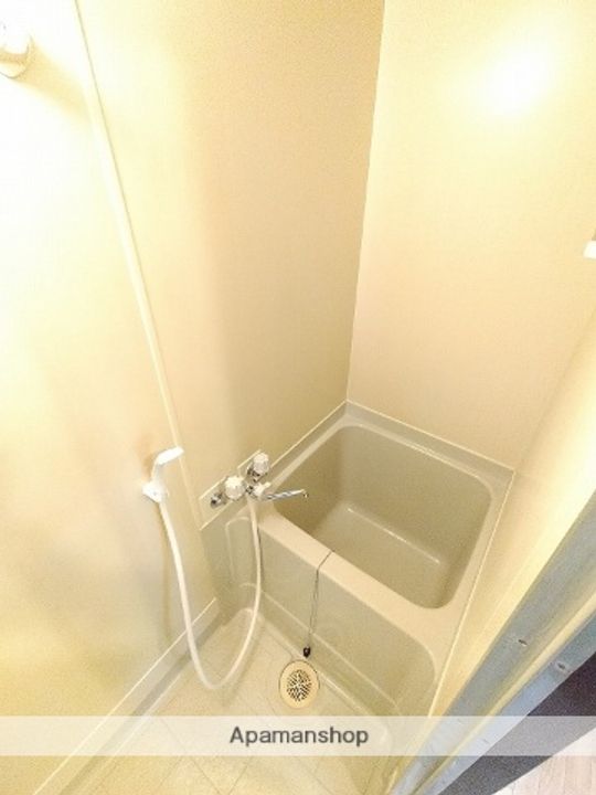 コスモセブンの風呂