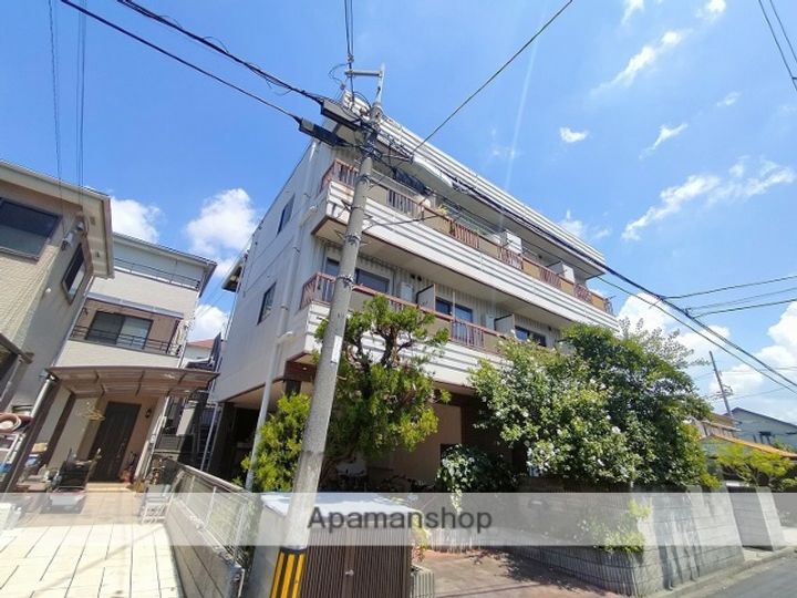 橋本マンションの外観