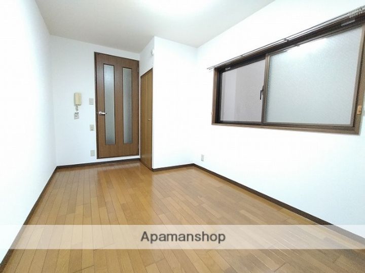 大阪府吹田市片山町1丁目の賃貸マンションの内装