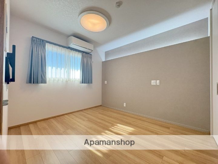 プレミアムコート千里丘の内装