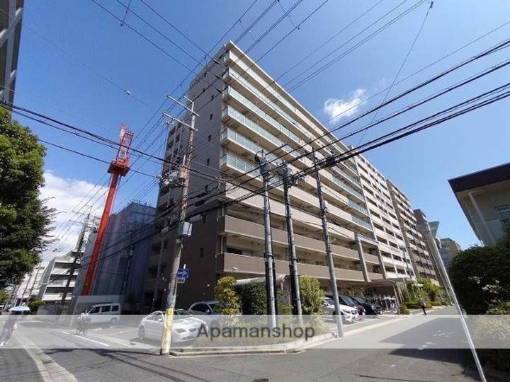 小西マンションの外観