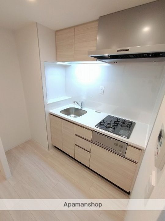 コンフォリア新大阪宮原Qのキッチン