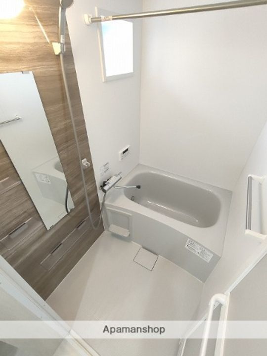 ラモーナ一津屋Ⅰの風呂