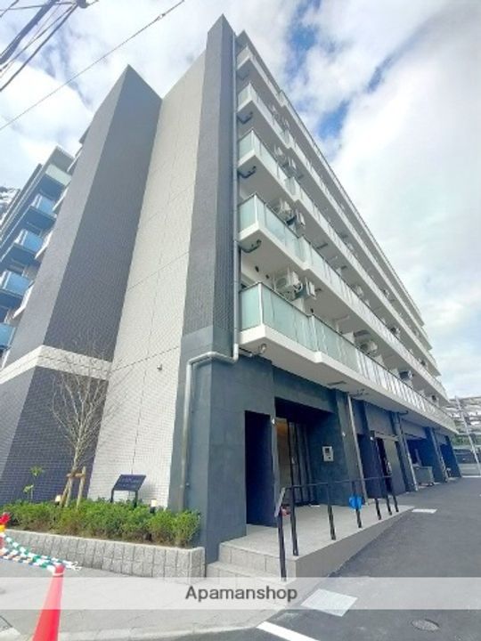 大阪府摂津市千里丘東1丁目の賃貸マンションの外観