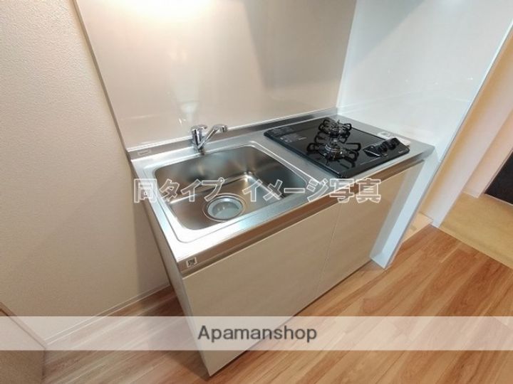 大阪府摂津市千里丘東1丁目の賃貸マンションのキッチン