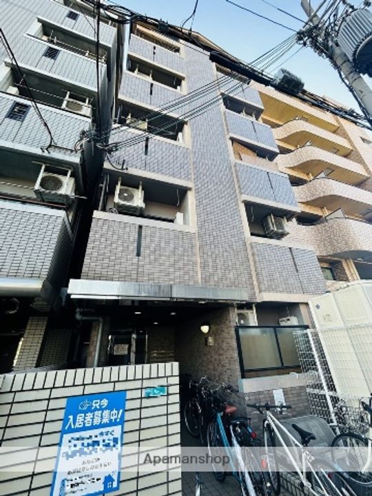 リバティー御幸の外観