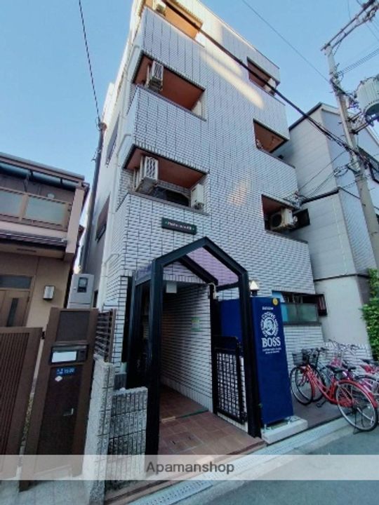 ピエタテール大宮の外観