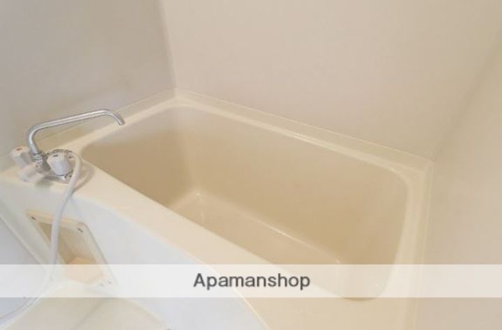 アムール1の風呂