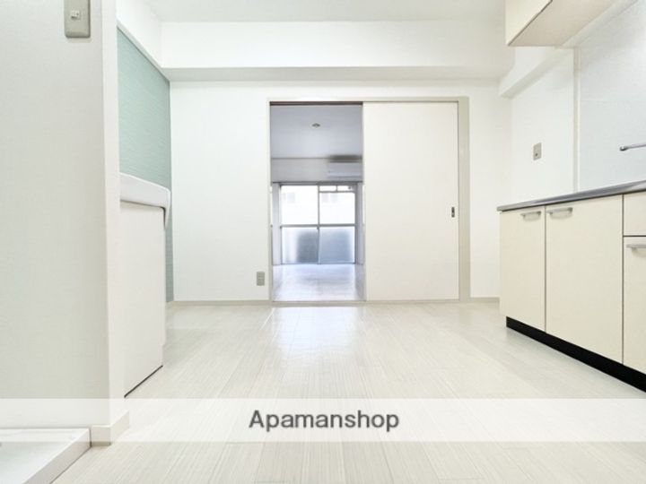 アルパ山口の内装