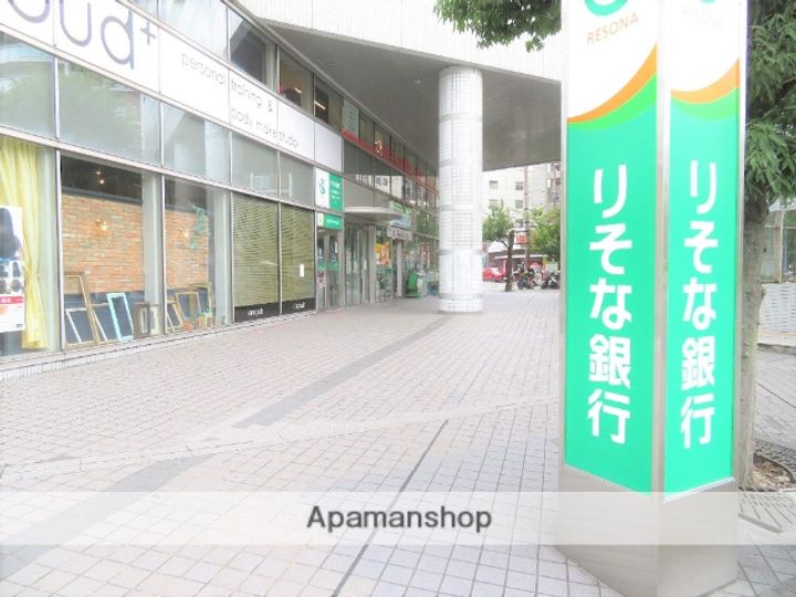 エスティメゾン京橋の周辺