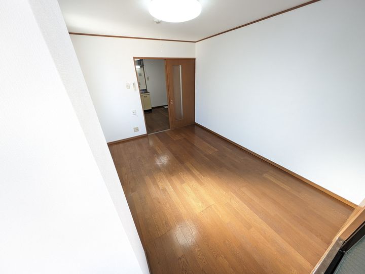 リバティ都島の居間