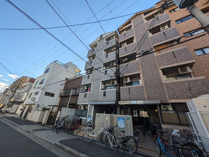 リバティ都島の外観