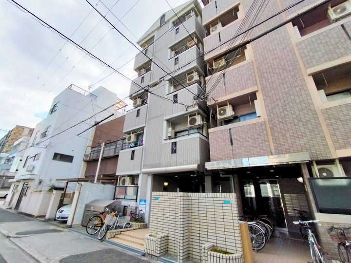 リバティ都島の外観