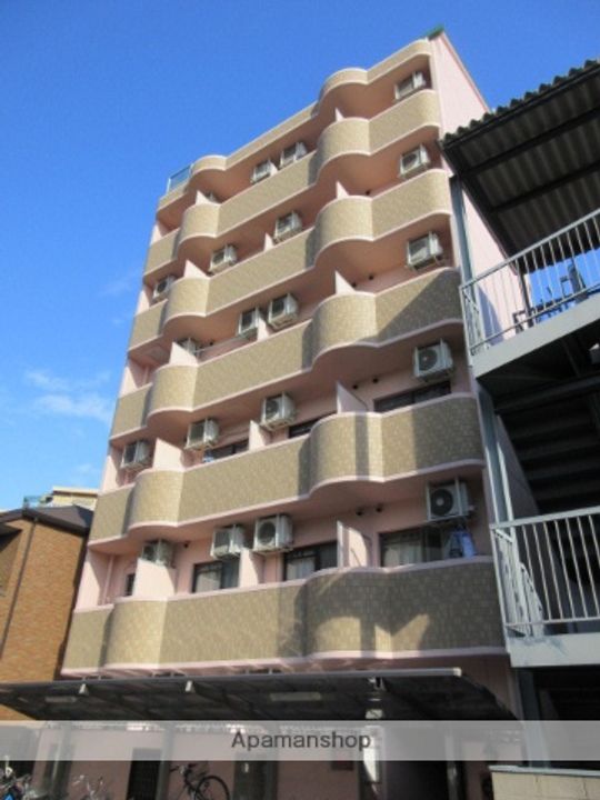 メゾンマルシェアンの外観