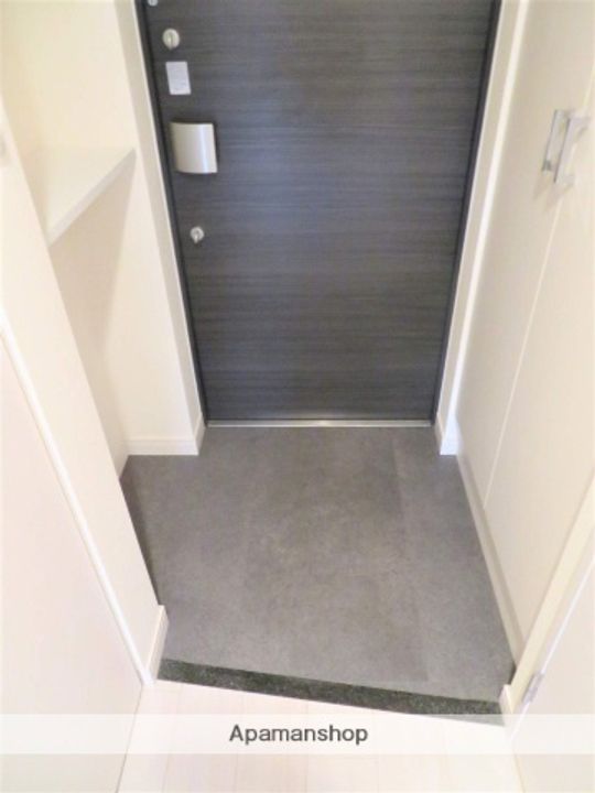 ファステート蒲生公園アペルザの玄関